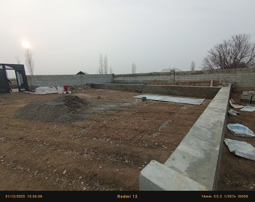 6 sotix chek sotiladi