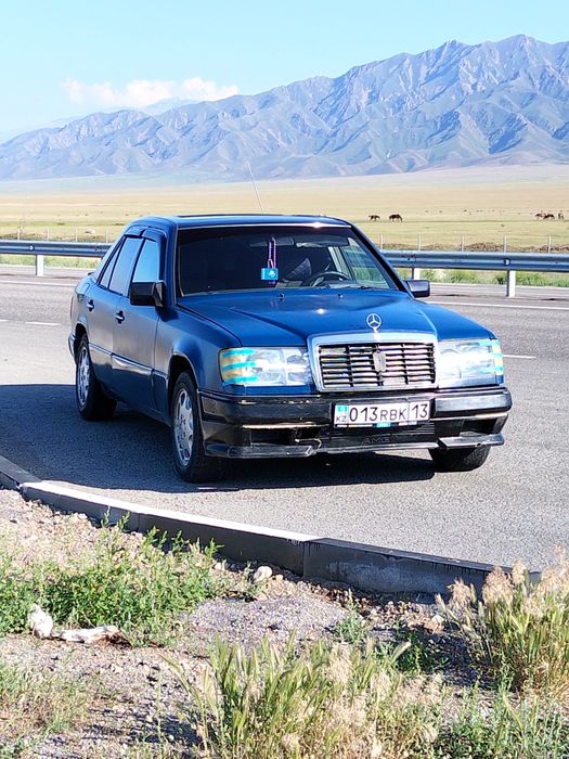 Мерседес Бенз Е230