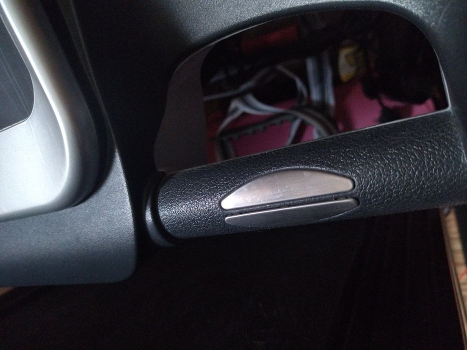 СПЕШНО!!!Бягаща пътека с вибромасажор fit101