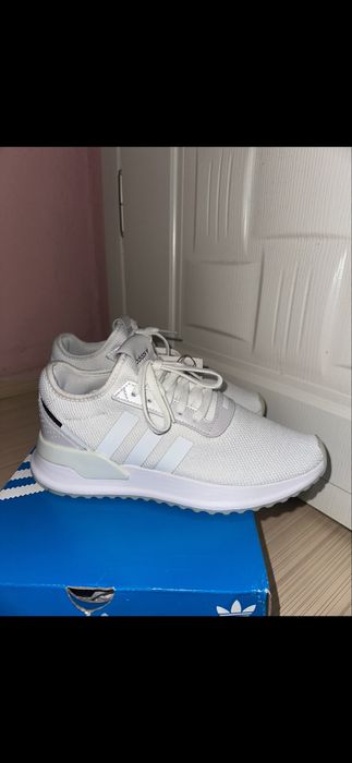 Adidas маратонки