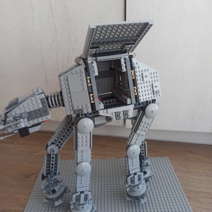 Продам набор LEGO Star Wars