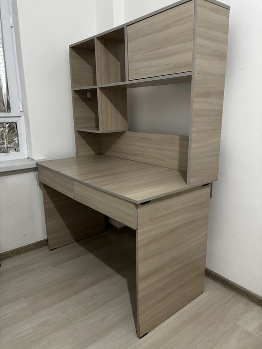 Школьная парта