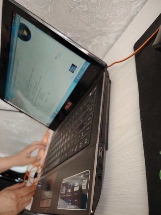Ноутбук Asus windows 7