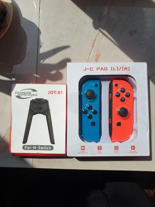 Joycons pentru Nintendo Switch + incarcator pentru controllere