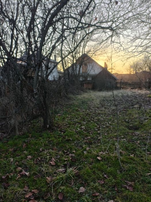 Urgent casa de vânzare cu teren generos