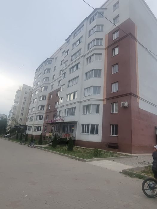 Продам квартиру .в Алтын ауыле