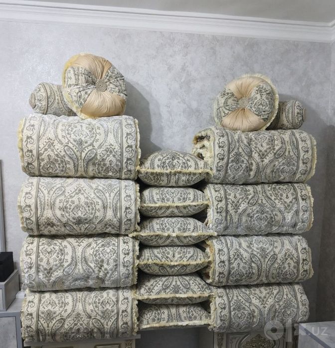 Korpacha yastiq kaplekt 500$ otberadgan joyi bor