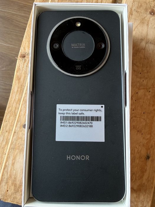 Vând telefon HONNOR MAGIC 8 LITE