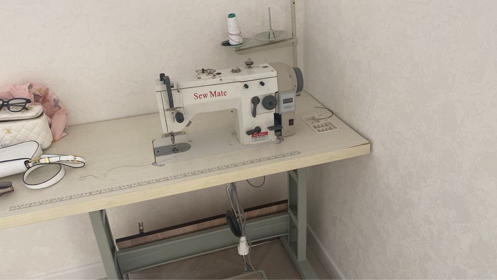 Sew Mate  машинка зикзаг