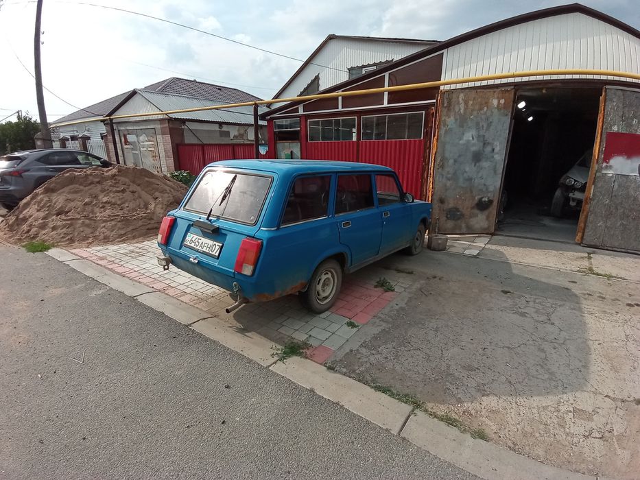 Срочно. Продам ваз 2104