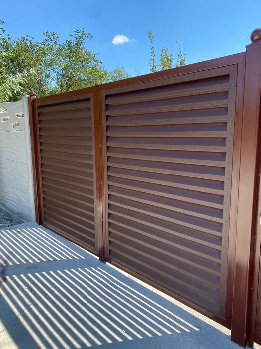 Vând porți și garduri