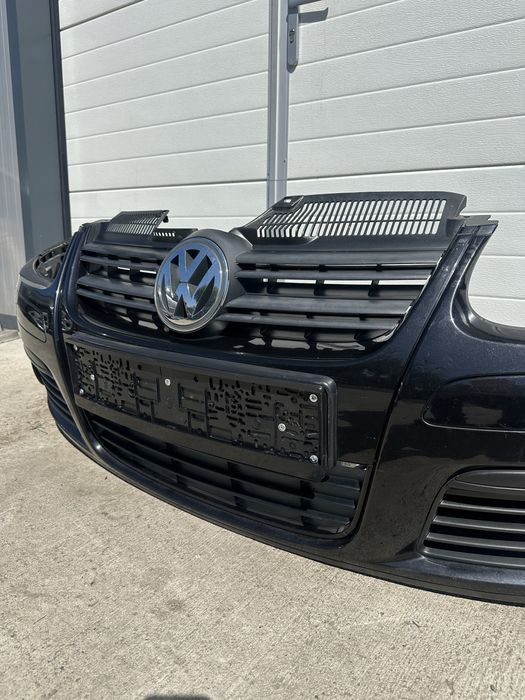 Предна броня от Vw Golf 5 GT