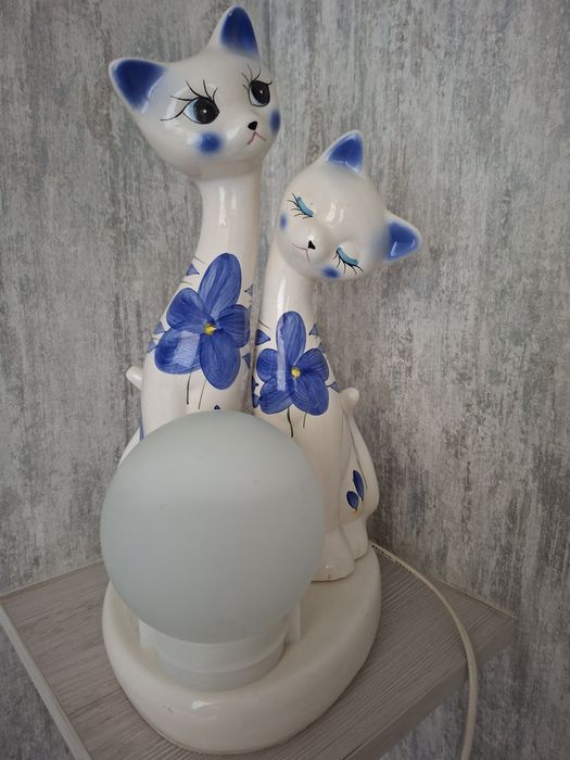 Милый ночник с кошечками