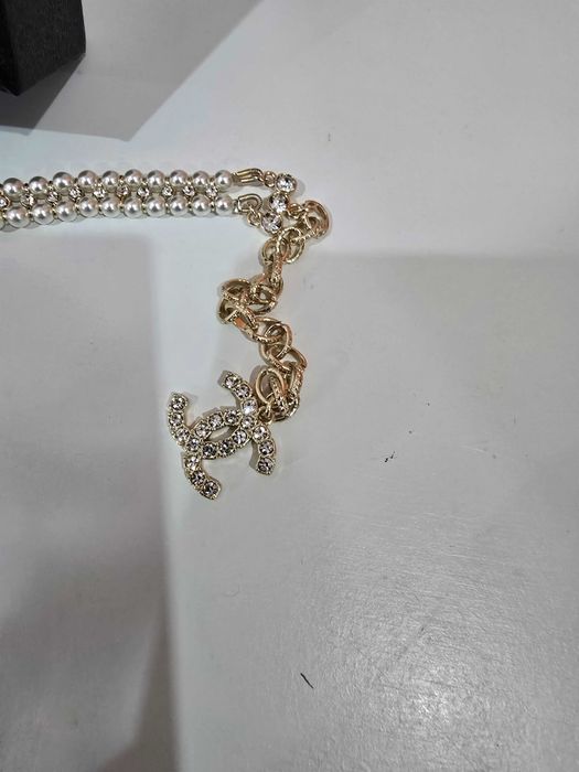 Colier Chanel dama
