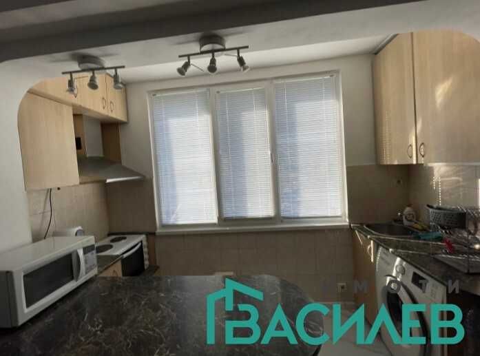 Продава 2-СТАЕН град София, Полигона