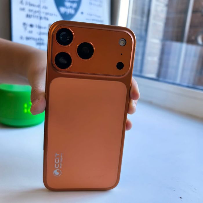 Продам айфон 17 андроид