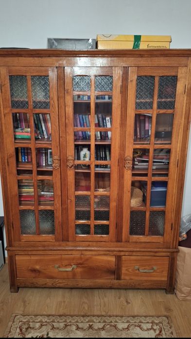 Biblioteca lemn cu sertare