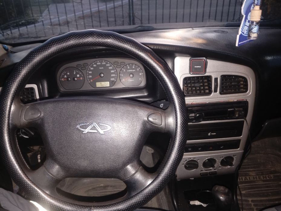 Продам машину cherry amulet a15