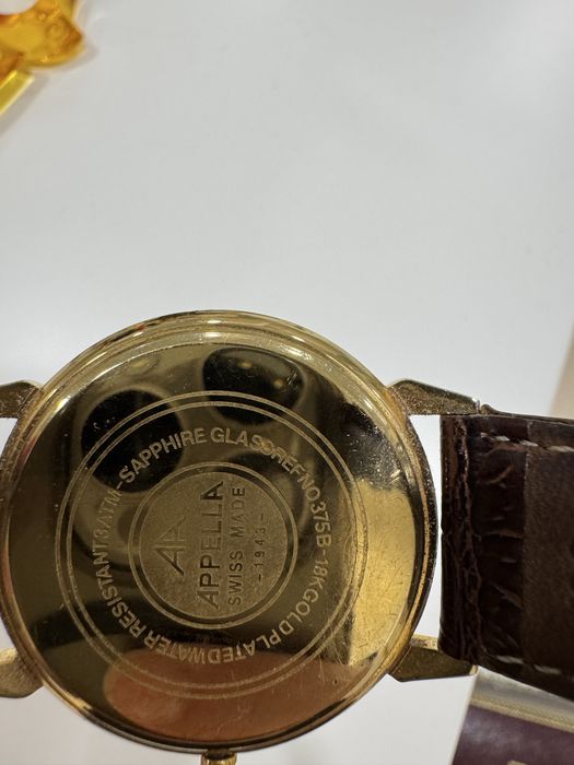 Наручные  часы 18 к золота