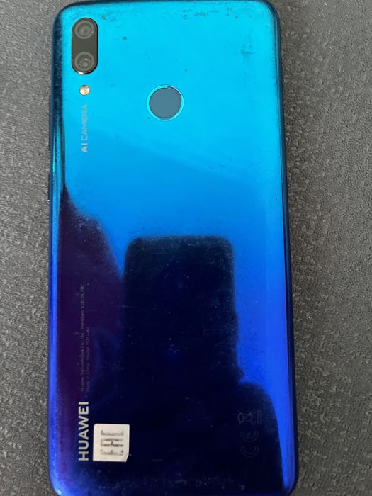 Продам телефон Huawei P SMART