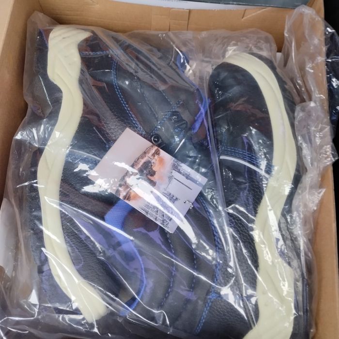 Спец обувь, 42 размер