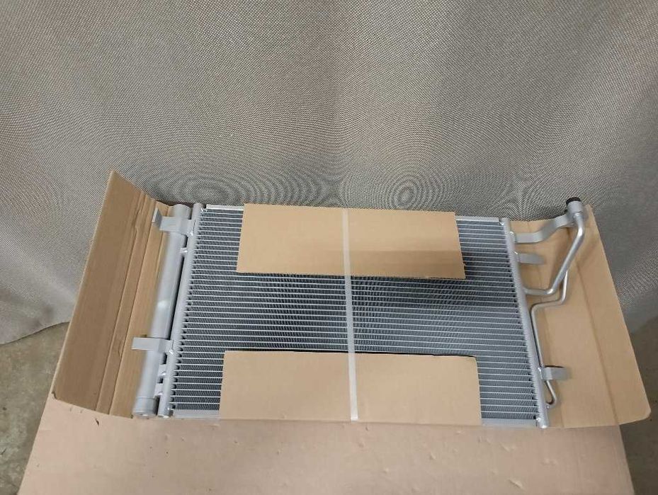 Радиатор кондиционера Hyundai Elantra i30 Kia Ceed Jorden