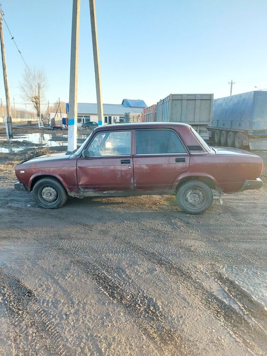 Продам Ваз 2107 12 год РАЗБОР