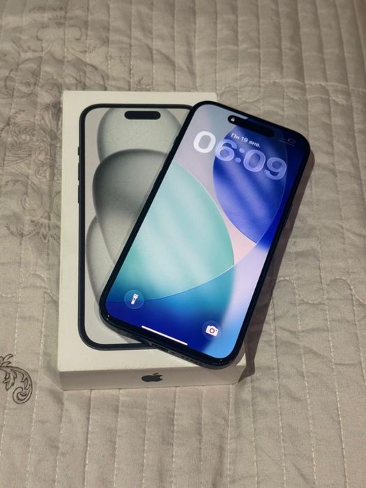 Продам айфон 15 iphone 15 128gb