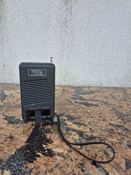 Radio portabil marca Philips model D1240/02