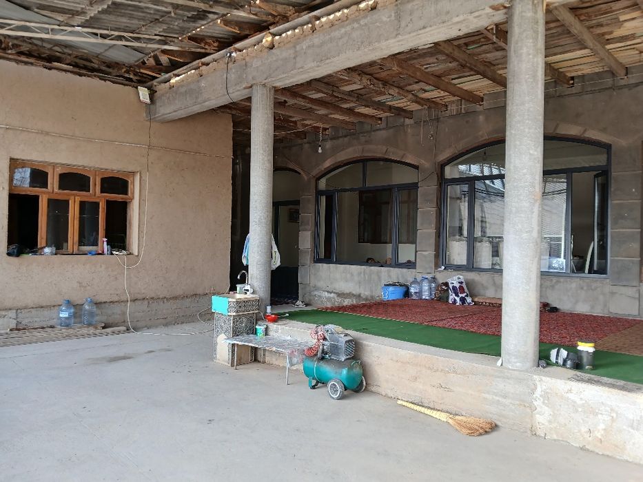 Зангата туман бодомзор махала 6 соты 8та цона падвал