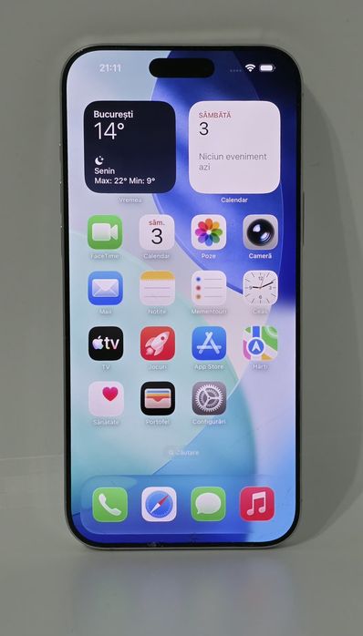 iPhone 16 Pro Max – funcționează impecabil, sticlă spartă