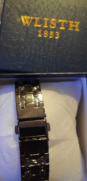 WLISTH 1853 титаниев часовник