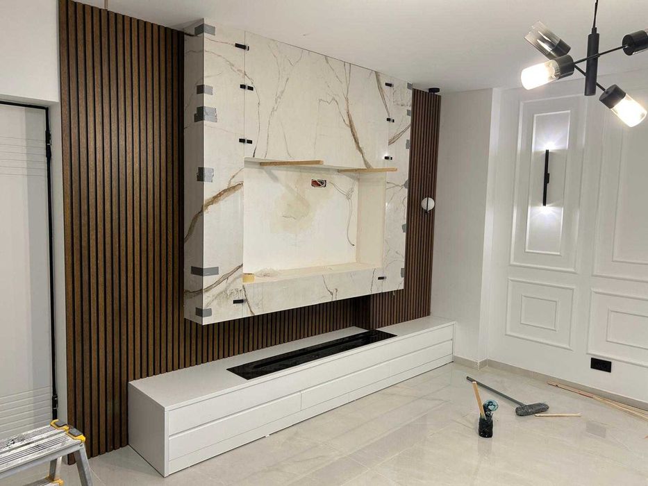 Execut mobilier la comanda