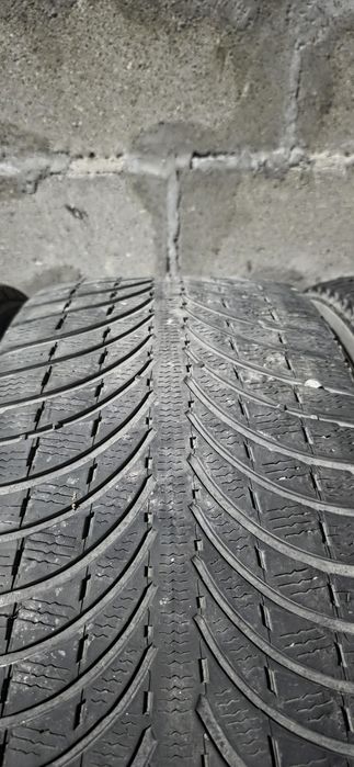 Шины липучка 255/45/R20