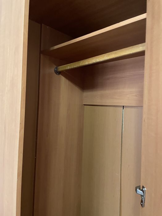 Продам шкаф. Срочно!