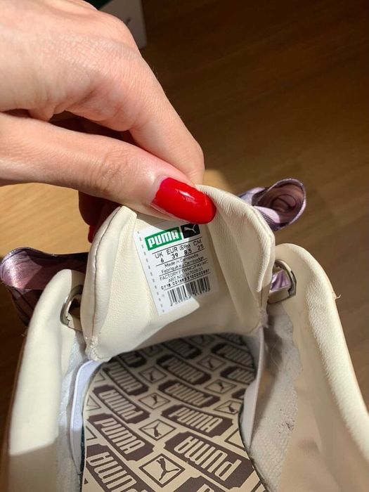 Adidasi tenisi noi puma cu sireturi de matase