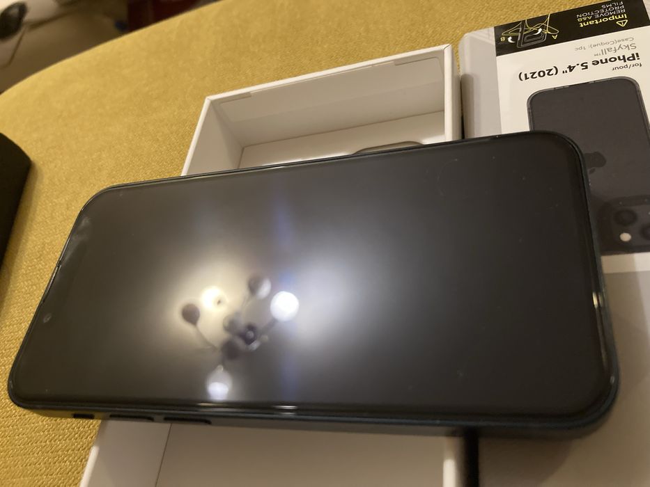 Iphone 13 mini 256GB Midnight Black 89% Battery
