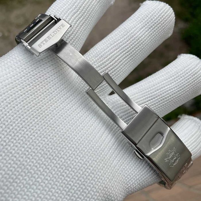 Steeldive SD1967 Sub 300T Diver Seiko NH35