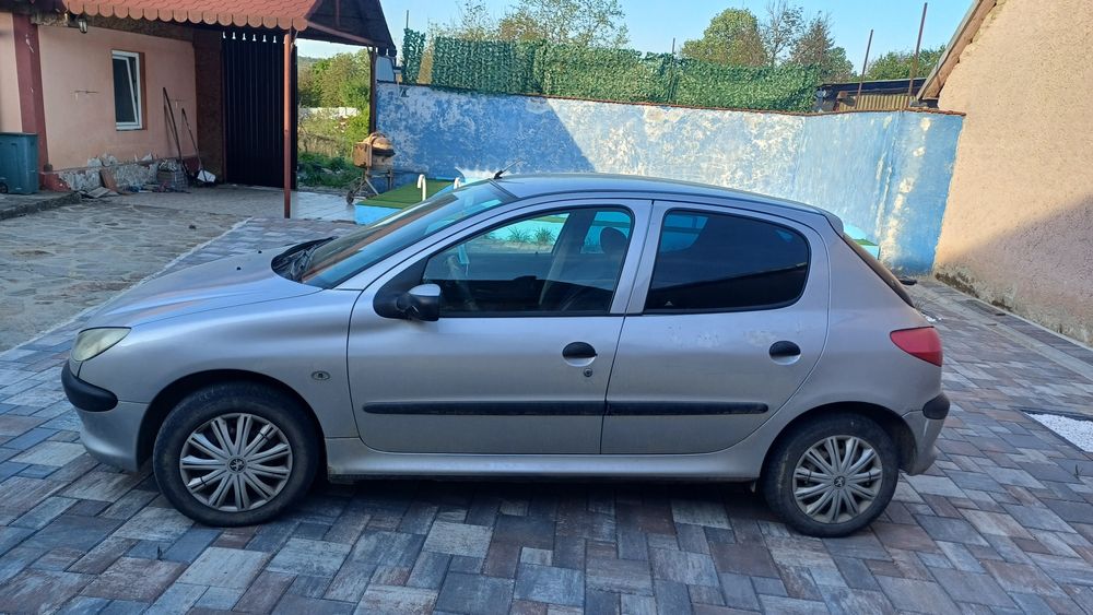Peugeot 206 1.2 benzina
