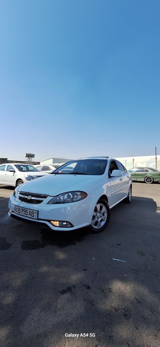 Ласетти жентра 2020 год. Пробег 39.500. Халол.