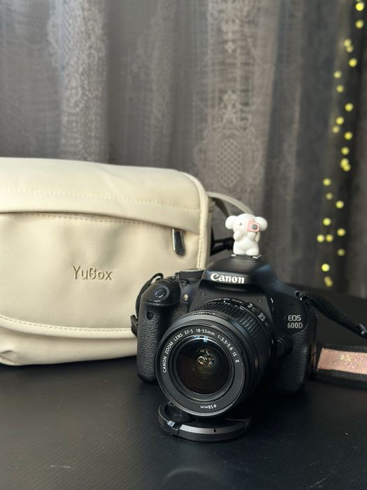 Камера canon 600D