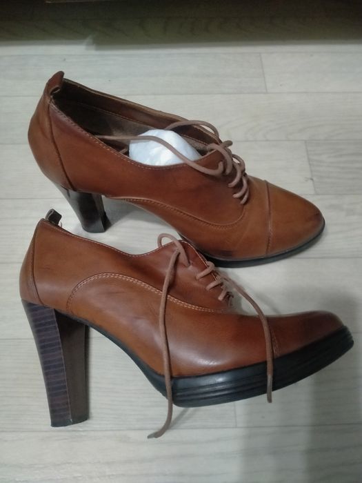 Туфли кожаные. 39 р