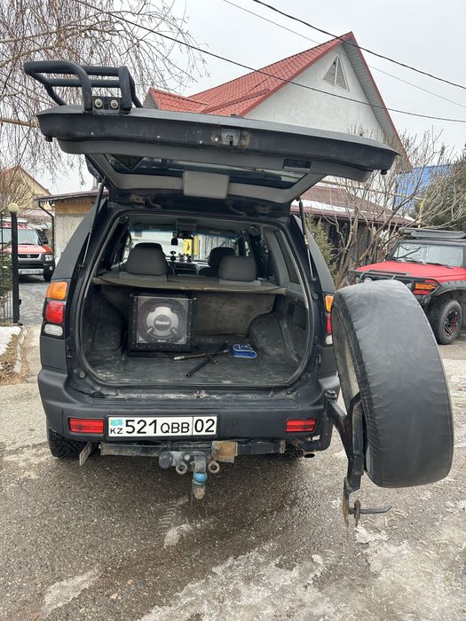 Mitsubishi montero sport,2000года