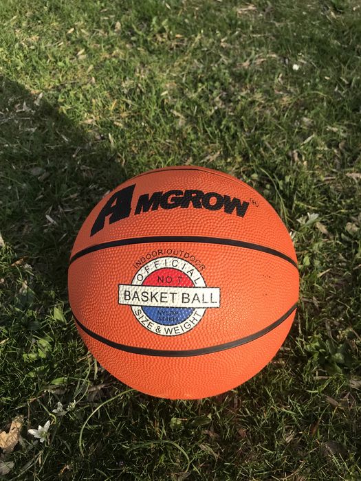 Футболни топки (+ баскетболна)