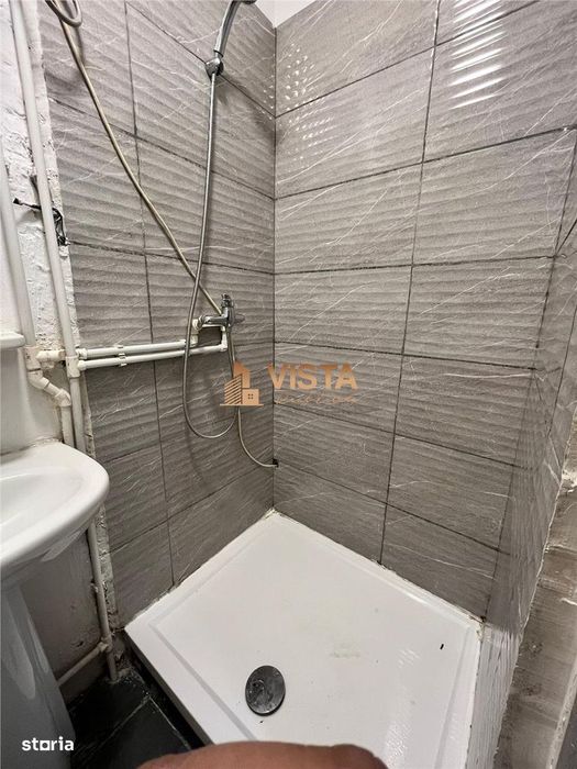 Garsoniera, zona Tractorul