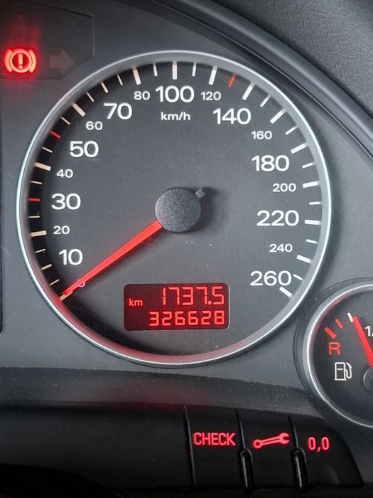 Audi A4 B7 Quattro 2.0 TDI 2007