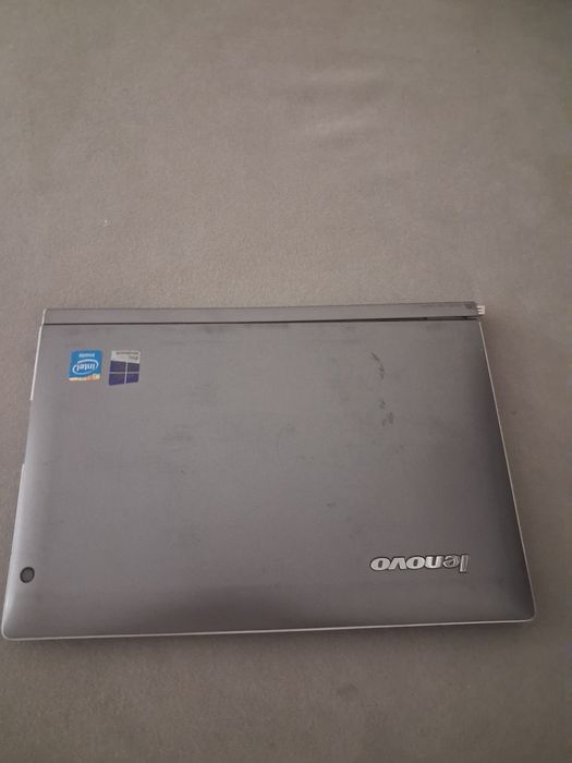 Lenovo Miix стоит 30к-60к