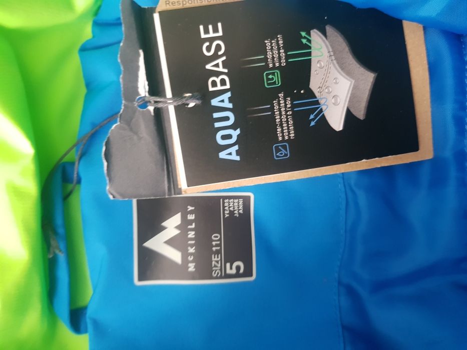 Costum de ski dintr-o piesa McKinley Intersport - marimea 110