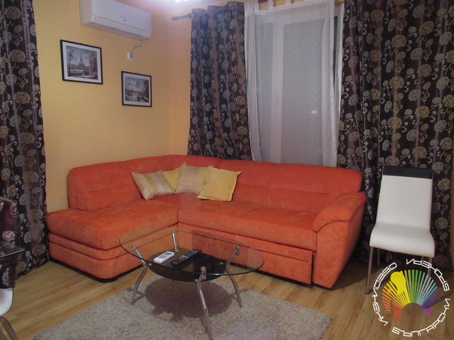 Дава се под наем Двустаен апартамент в Бургас, Славейков - 65 кв.м за 433.5 € - Снимка #4