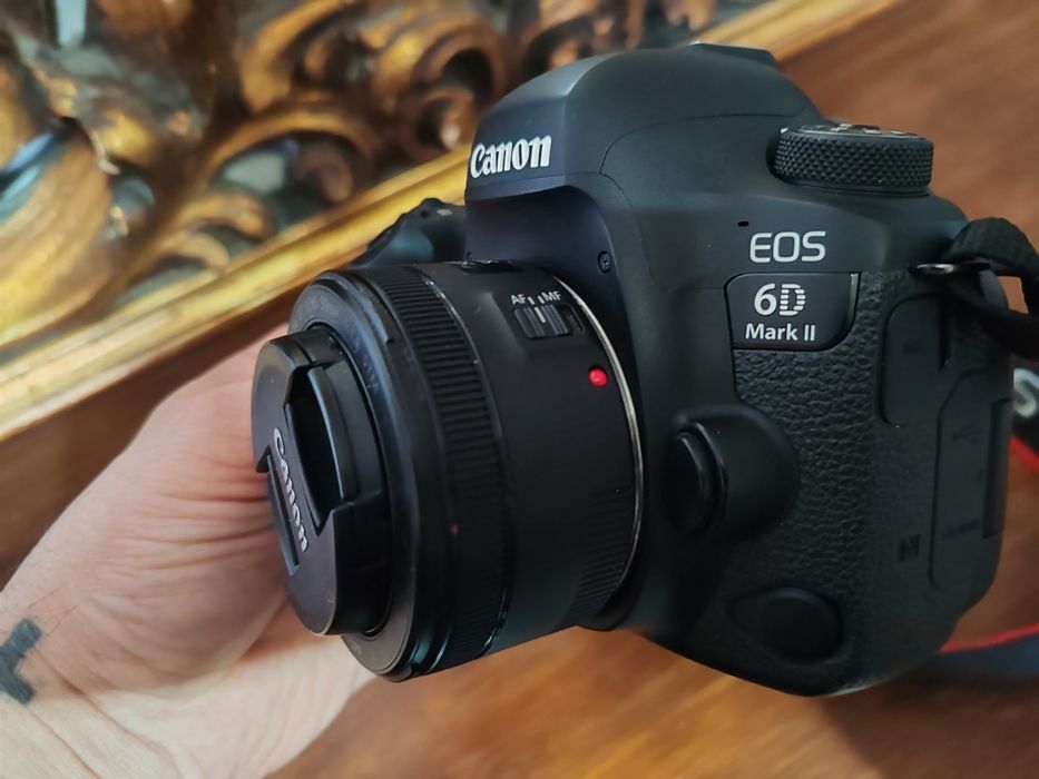 Canon 6d mark 2 cu tot ce se vede in poze